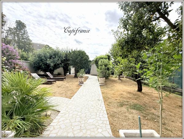 Maison à vendre 6 pièces 138 m² (174 m² au sol)  dépendance