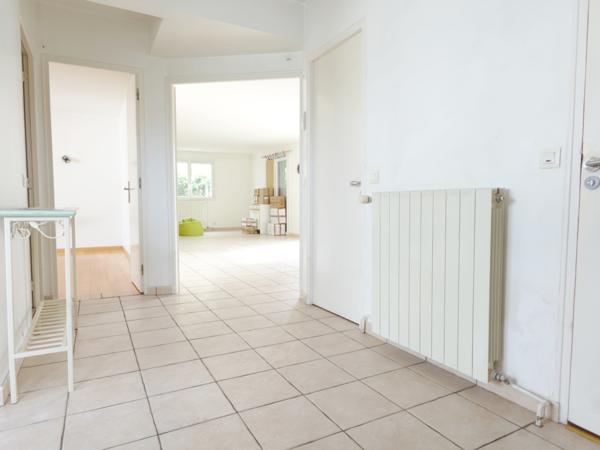 Maison
         5 pièces
        - 155 m² Exclusivité 525 000 € *