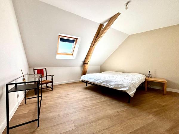 Maison La Menitre 6 pièce(s) 160 m2