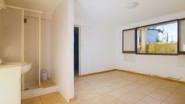 Maison à vendre de 70 m² à Nérac - 3 pièces, 2 chambres avec garage et jardin