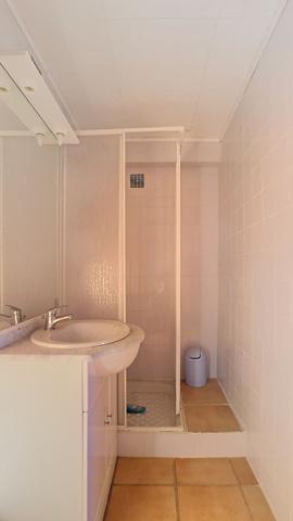 Maison à vendre de 70 m² à Nérac - 3 pièces, 2 chambres avec garage et jardin