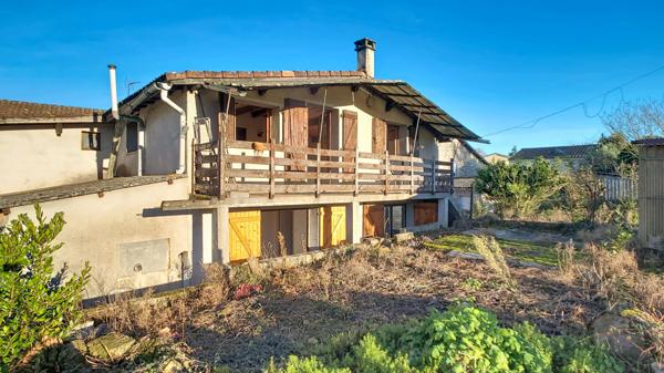 Maison à vendre de 70 m² à Nérac - 3 pièces, 2 chambres avec garage et jardin