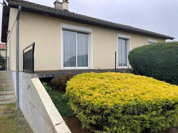 Pavillon sur sous sol 3 chambres à Cerilly