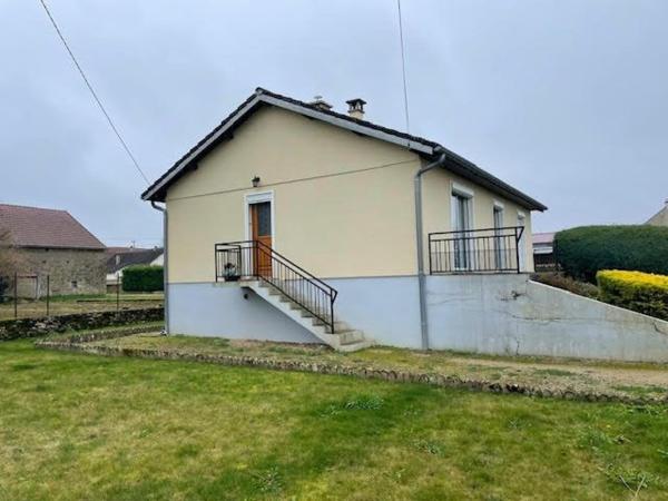 Pavillon sur sous sol 3 chambres à Cerilly