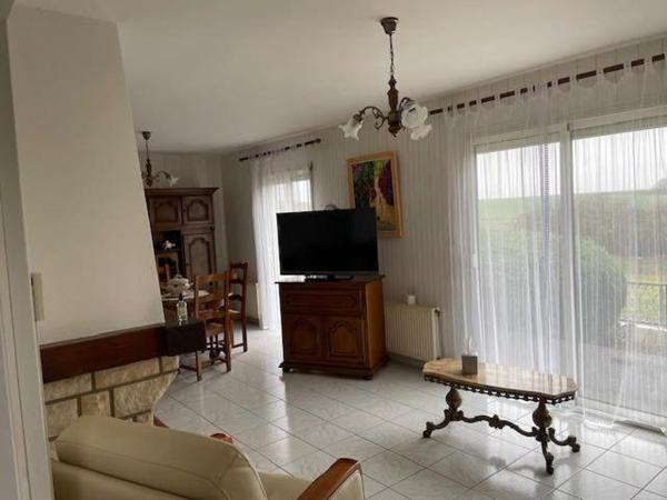 Pavillon sur sous sol 3 chambres à Cerilly