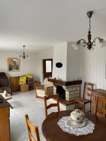 Pavillon sur sous sol 3 chambres à Cerilly