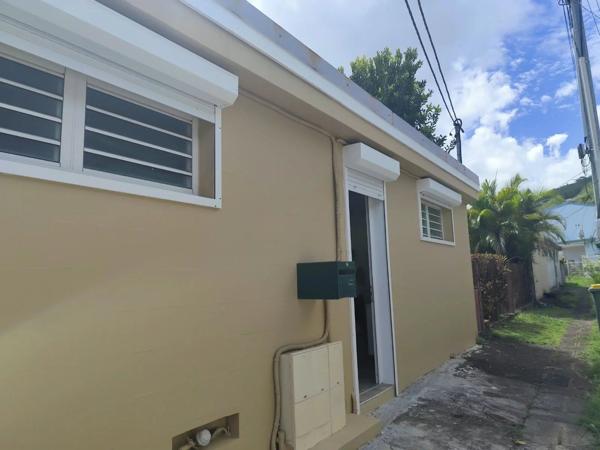 Location                                                      Appartement
                        
                     2 pièces                      30 m2                     à Sainte-Marie