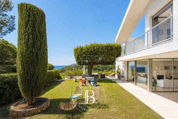Cassis, Maison 7 Chambres -  299 m² à vendre