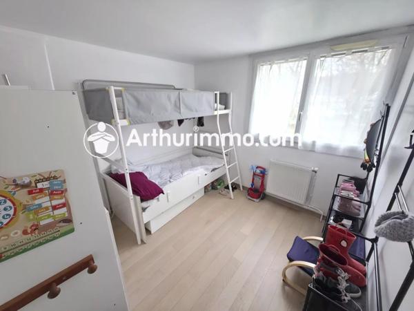Vente Appartement 4 pièces 82 m2 à Nandy