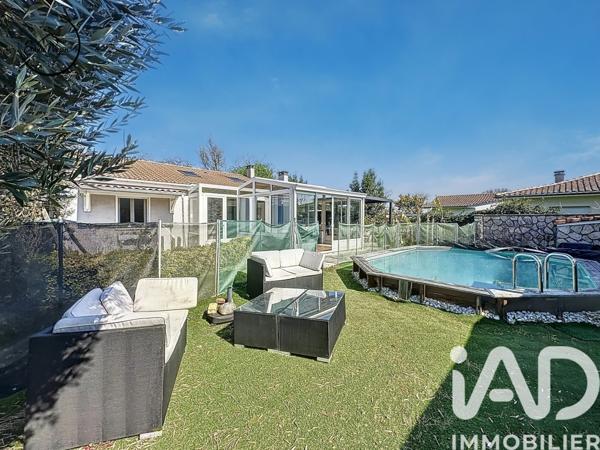 Maison à vendre 6 pièces 140 m² Villenave-d'Ornon