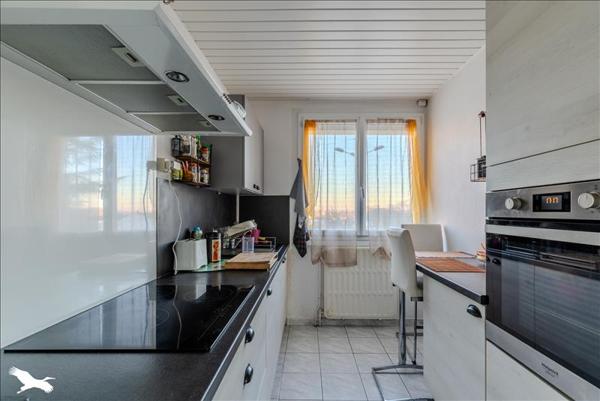 Appartement à vendre |  Carbon-Blanc |  4 pièces | 68 m²