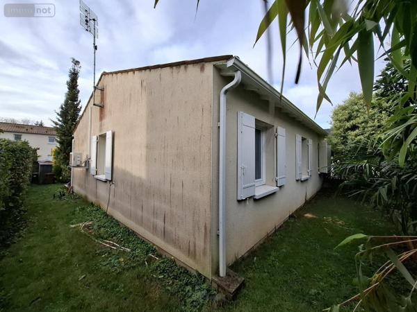 Maison à vendre à Saintes en Charente-Maritime (17100), ref : 17111-714