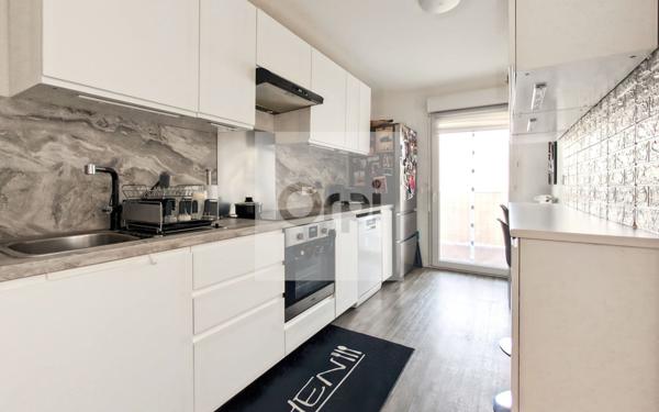 Appartement à vendre    4 pièces • 77,14 m2 Argenteuil