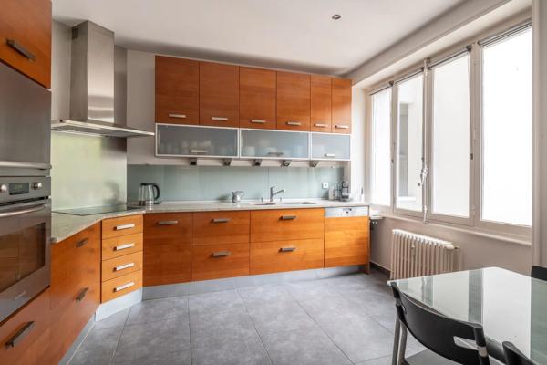 Lyon 6 – Tête d’Or – Appartement de 160,33 m² – 4 chambres – Deux lots réunis – Division possible – Usage mixte