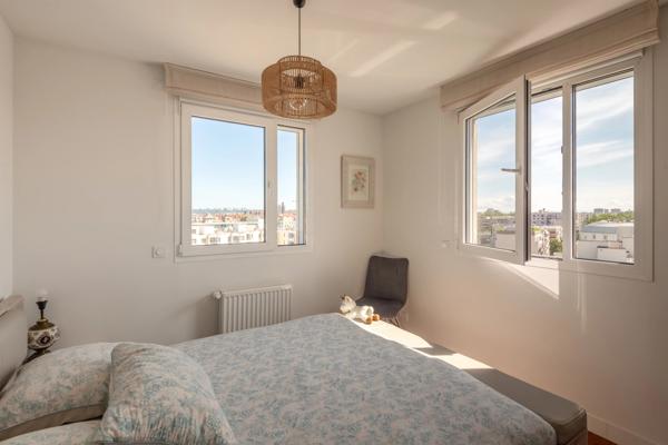 Lyon 3ème - Part-Dieu - Appartement Toit-terrasse de 110,57 m² - 2 chambres poss. 3 - Garage Double