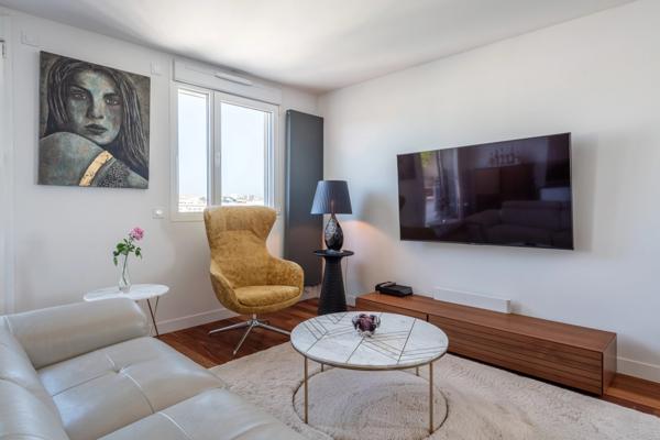 Lyon 3ème - Part-Dieu - Appartement Toit-terrasse de 110,57 m² - 2 chambres poss. 3 - Garage Double