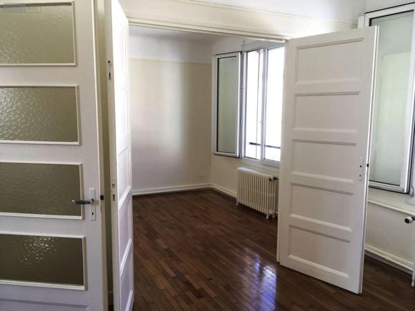 Location - Appartement Vitry-le-François 51300 2 pièces 46 m 2