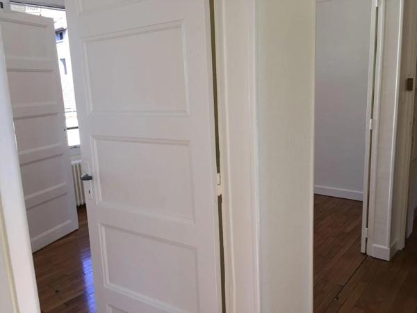 Location - Appartement Vitry-le-François 51300 2 pièces 46 m 2