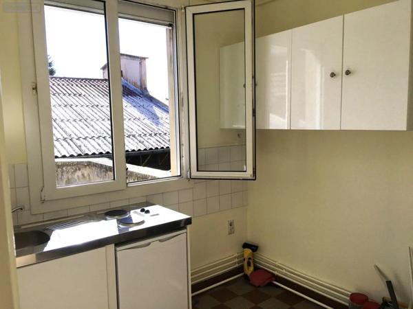 Location - Appartement Vitry-le-François 51300 2 pièces 46 m 2