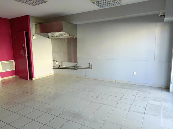 Location Local commercial 2 pièces 42 m2 à Saint-Sébastien-sur-Loire