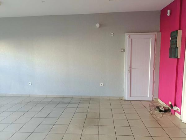 Location Local commercial 2 pièces 42 m2 à Saint-Sébastien-sur-Loire