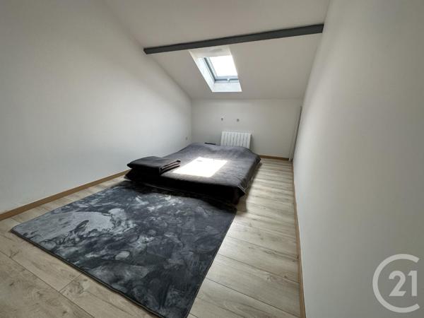 Appartement F3 à vendre  4 pièces - 80 m2 L ISLE SUR LE DOUBS - 25