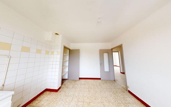 Appartement à louer    4 pièces • 79,50 m2    Ruoms