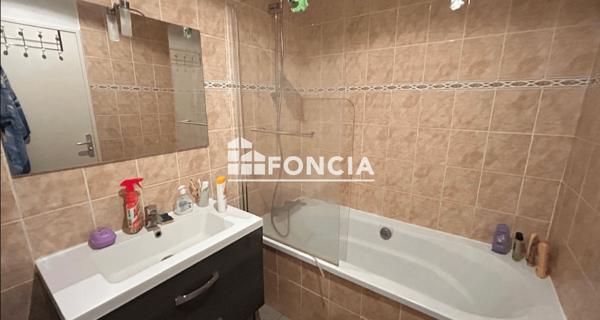 Location Chambre 10.98 m² - Evry 91000