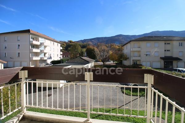 T4 de 88 m² traversant avec balcons à Pontcharra (38530)