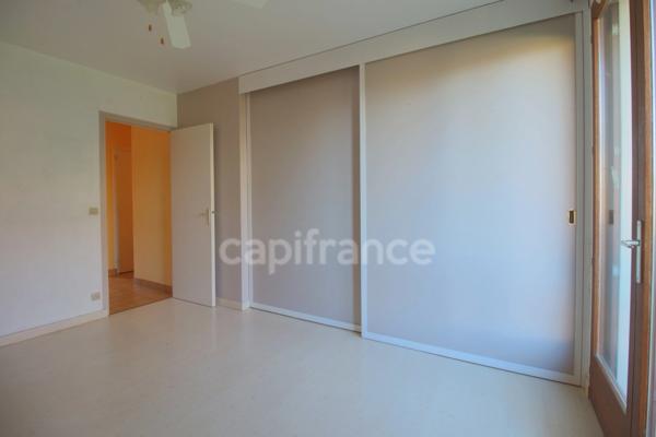T4 de 88 m² traversant avec balcons à Pontcharra (38530)