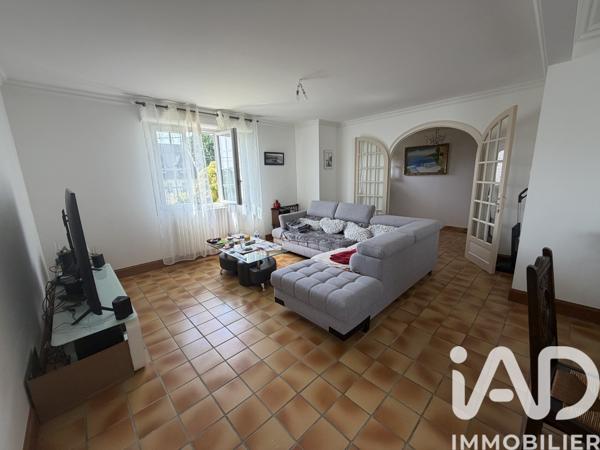 Maison à vendre 7 pièces 133 m² Landivisiau