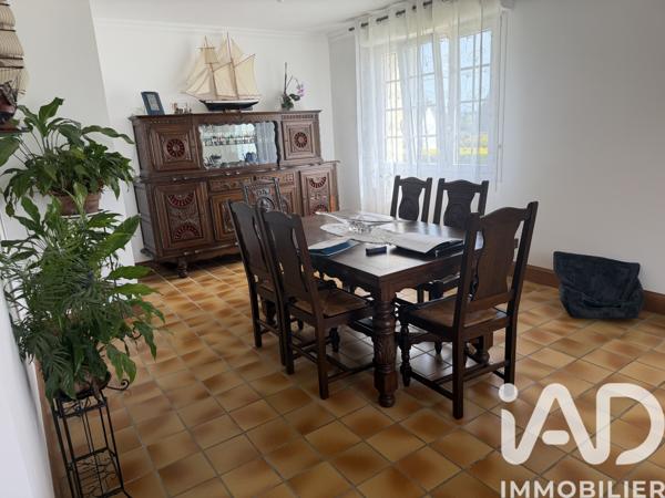 Maison à vendre 7 pièces 133 m² Landivisiau