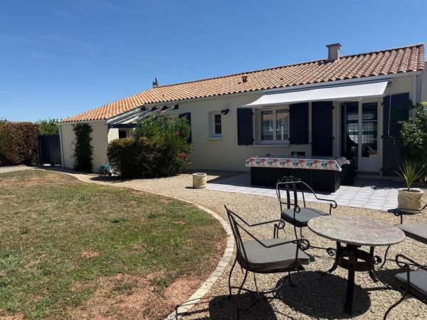 Maison 3 chambres avec piscine Moutiers-les-Mauxfaits