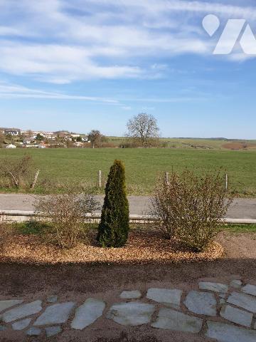 Découvrez cette magnifique Maison Individuelle face à la nature à Contrexéville