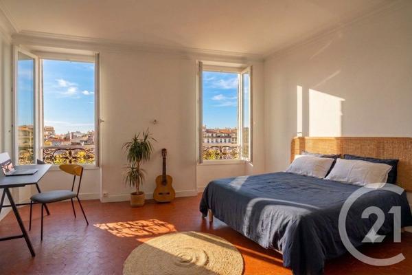 Appartement F5 à vendre  5 pièces - 145 m 2   MARSEILLE  - 13005