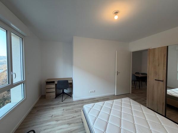 Appartement MEUBLE Deville Les Rouen 2 pièces 45.39 m2