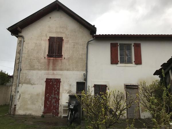 Immeuble à rénover à ANGLET (64600)
