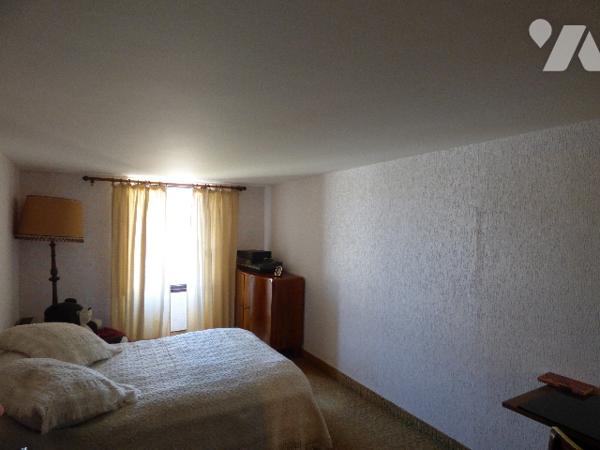 MAISON A RAFRAICHIR - MOUTIERS SOUS CHANTEMERLE