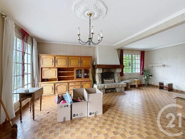 Maison à vendre  5 pièces - 111,22 m 2   BOHARS  - 29