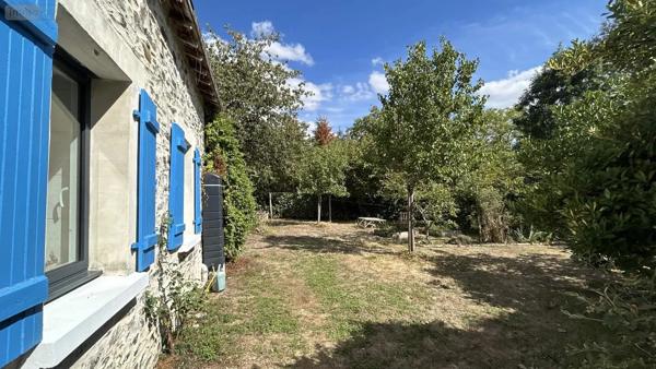 Achat - Maison Château-Gontier-sur-Mayenne 53200 7 pièces 200 m 2 2861 m 2