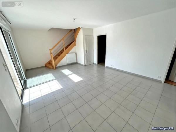 Maison à vendre à Saint-Berthevin en Mayenne (53940), ref : 53006-1333