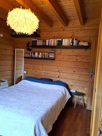 Vivre   au Calme avec la Verdure dans un chalet