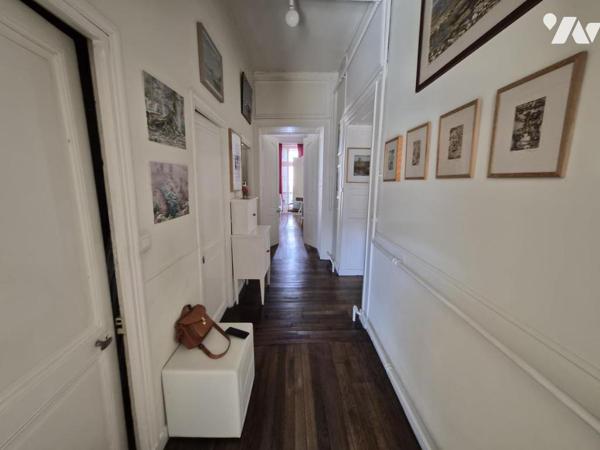 APPARTEMENT T5 DE CARACTERE ANCIEN