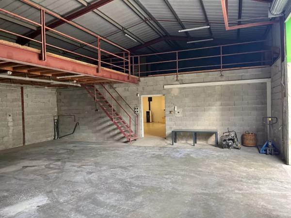 local professionnel 0 pièces 162m² à louer à Riscle