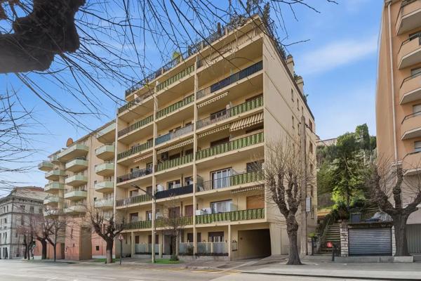 Appartement à vendre 1 pièce 25m² Nice (06000)