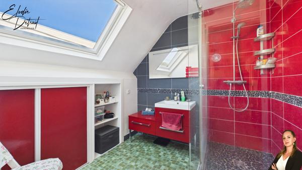 Maison
         8 pièces
        - 199 m² Exclusivité 422 900 €*