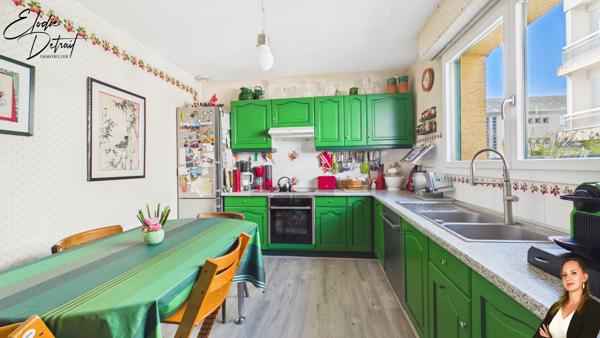 Maison
         8 pièces
        - 199 m² Exclusivité 422 900 €*