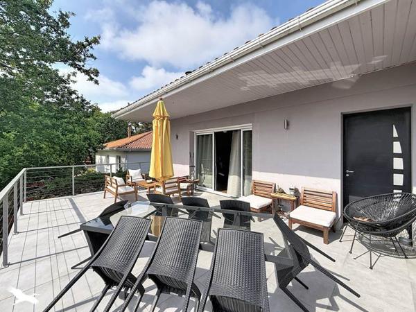 Maison à vendre 682 500 € Soulac-sur-Mer 7 p 172 m² DPE C