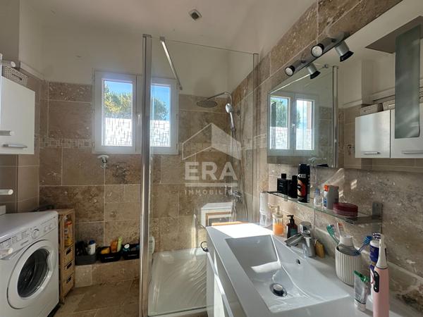Exclusivité : Ensemble immobilier de 2 appartements avec garage à Saint-Jean