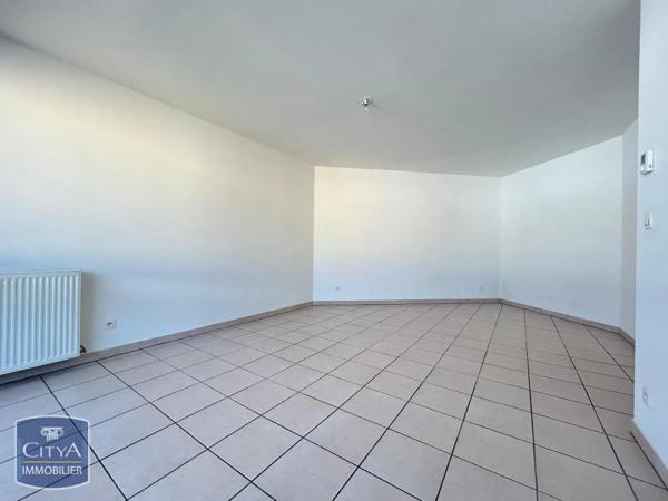 Appartement à louer 3 pièces 66.99m² Villefranche-sur-Saône (69400)